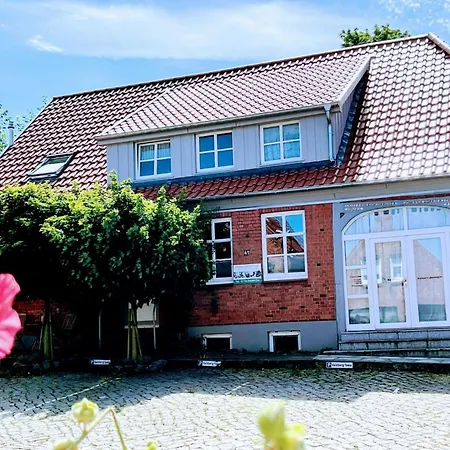 Neu Im Angebot- Fuer Vier Personen By Interhome